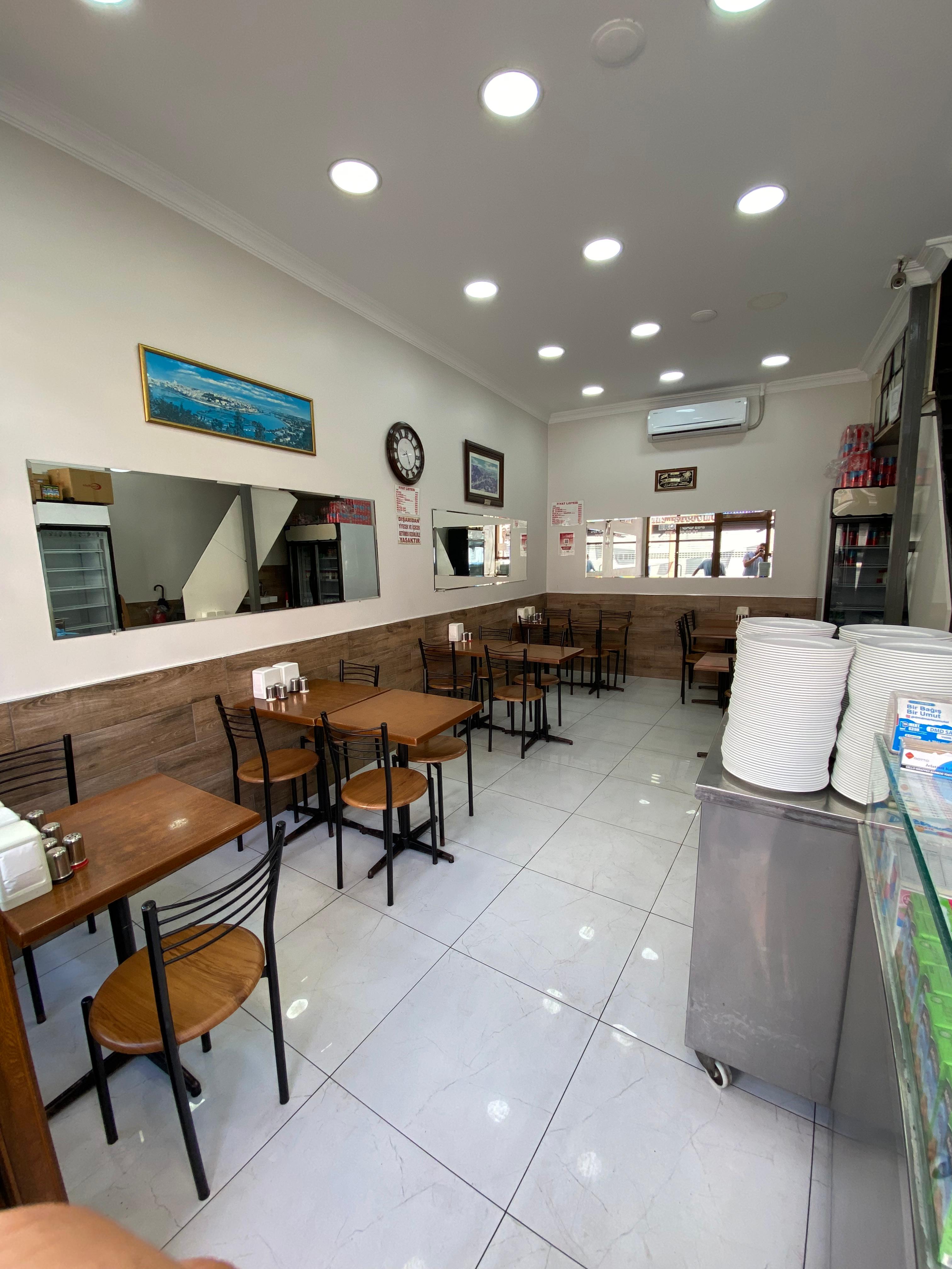 Güveç Salon
